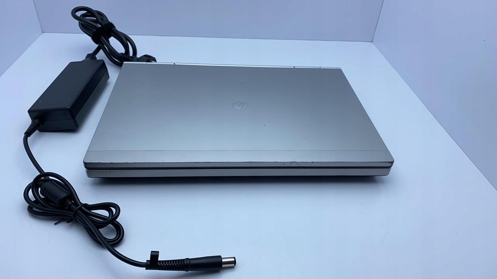 Laptop Kiano SlimNote14.2"2 GB/32GB LOMBARD66