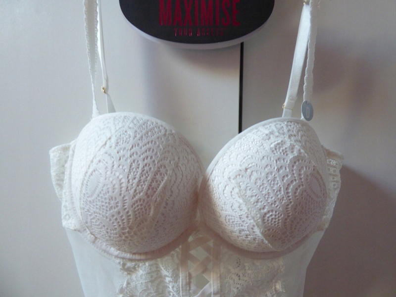 MAXIMISE SLICZNE BODY IVORY LACE PUSH-UP 70C