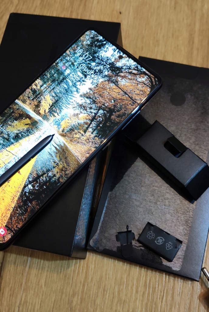 Samsung Galaxy Note 10 Lite czarny, jak nowy, gwar