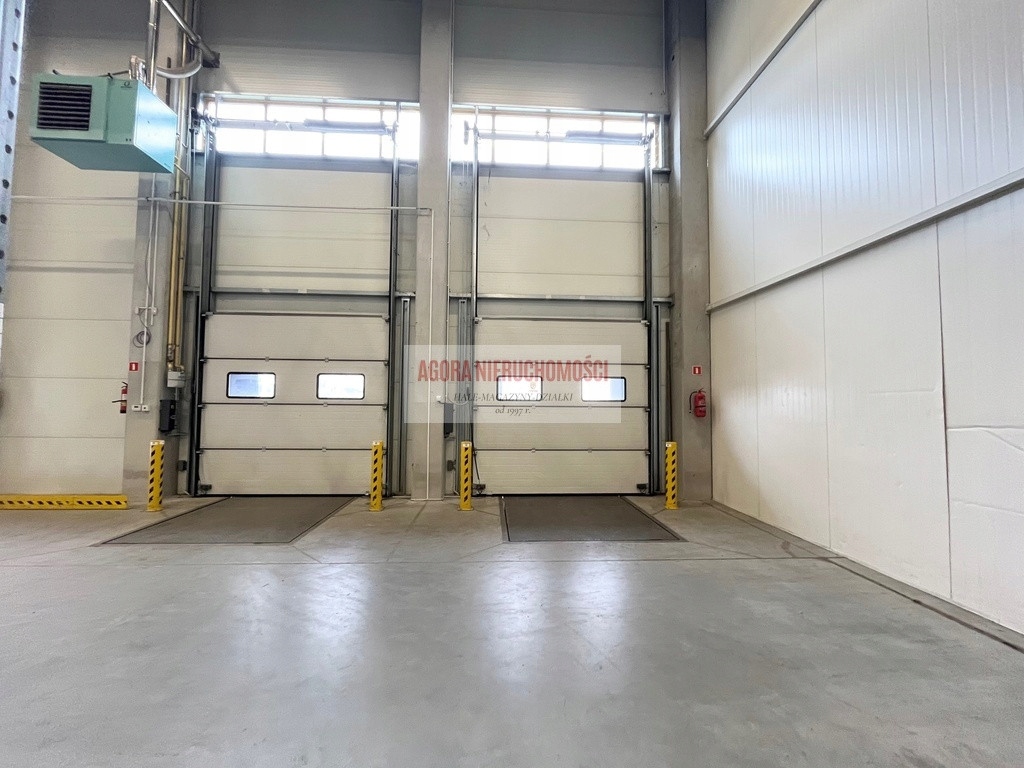 Magazyny i hale, Balice, Zabierzów, Krakowski, 1864 m²