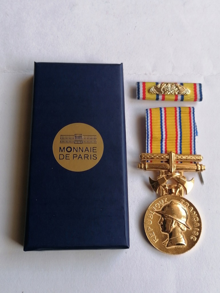 Sapeurs Pompiers Medaille z baretką - Francja .