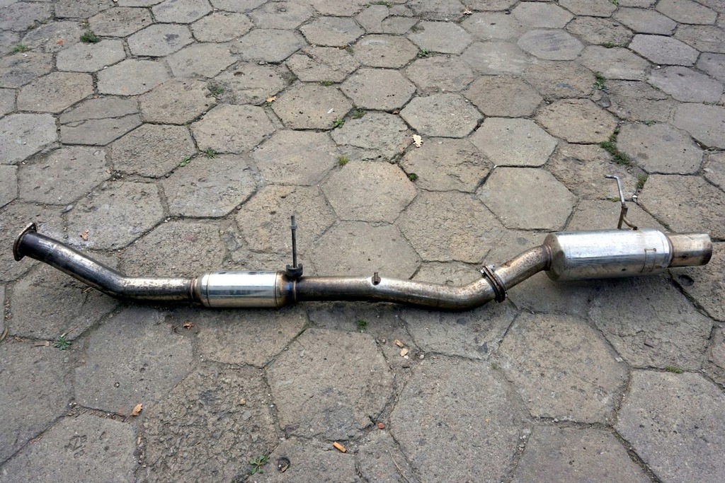 Układ wydechowy Blitz Nur Spec Nissan s13 - 7565352931