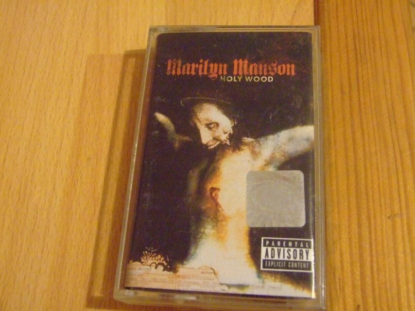 MARILYN MANSON - HOLY WOOD