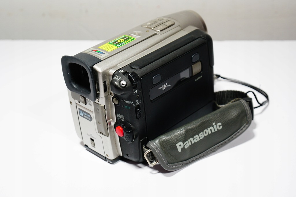 Panasonic - Panasonic NV-DS5 &amp; アクセサリーキット Panasonic NV-DS5 & アクセサリーキットVW-PDS5 - メルカリ