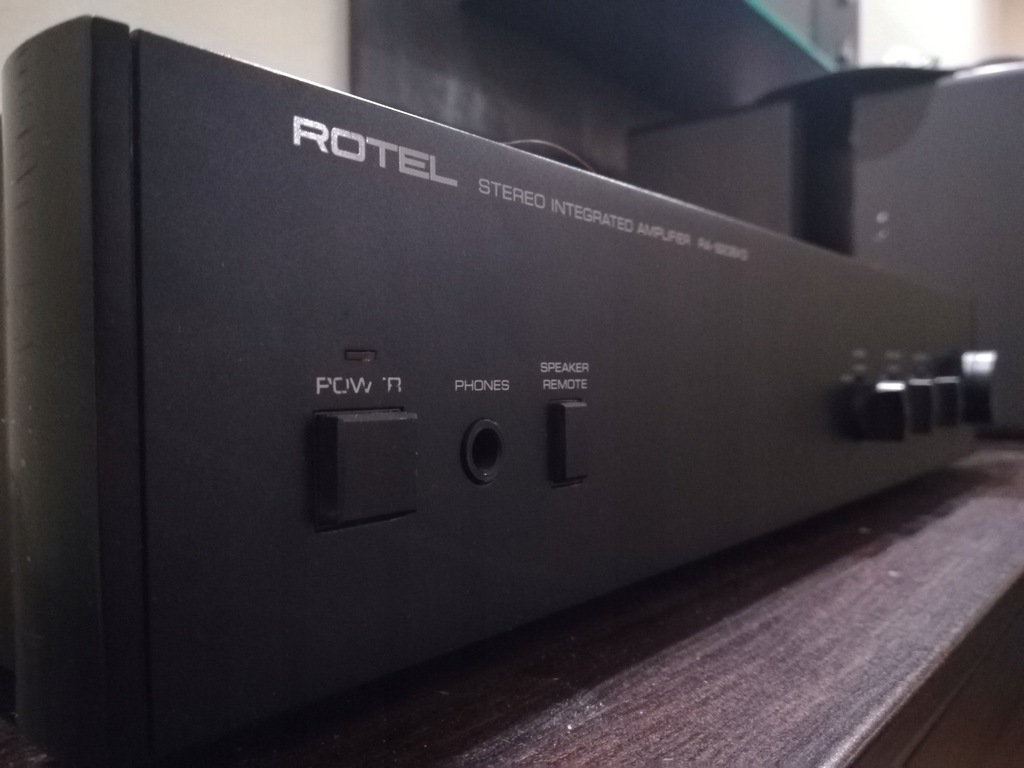 ROTEL RA-820BX3 Audiofilska legenda Vintage BCM!