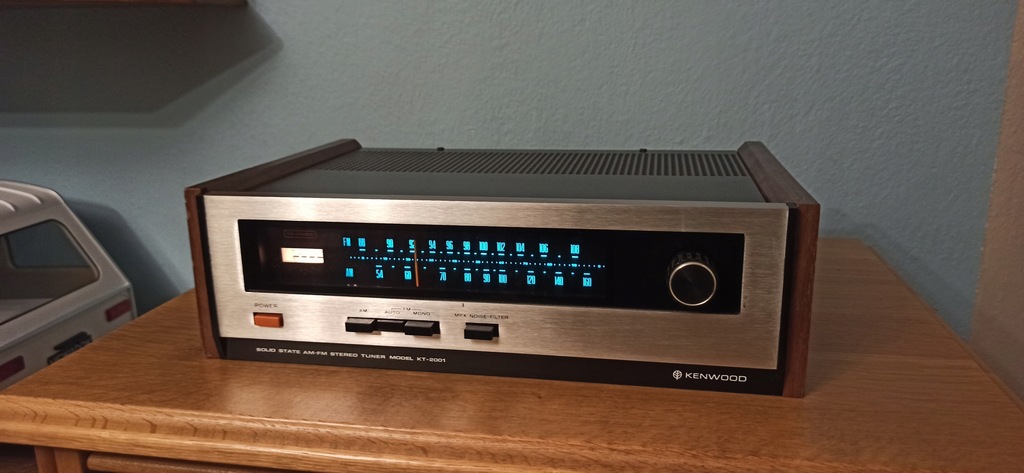 Tuner Kenwood KT-2001