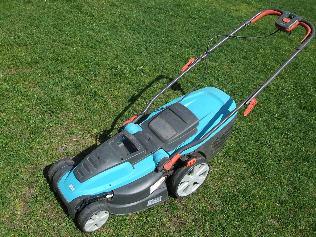 KOSIARKA elektryczna Gardena 36 E 1300w 40cm
