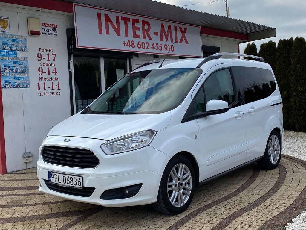 Ford Tourneo Courier 1.6 tdci TITANIUM niski p...