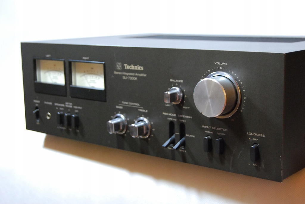 TECHNICS SU-7300
