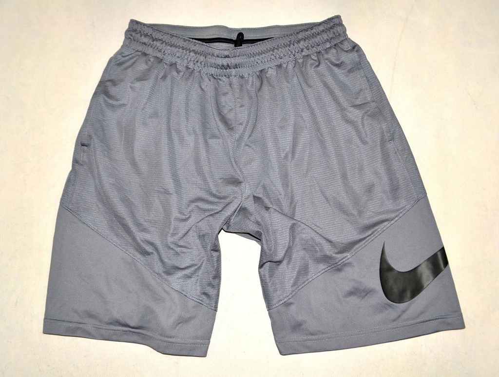 26. NIKE DRI FIT ROZM XL