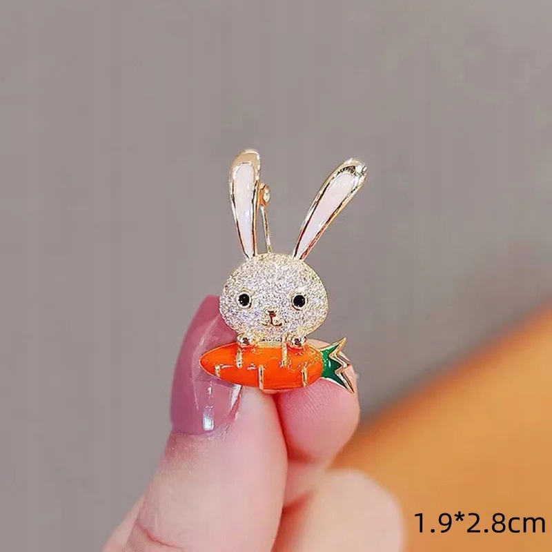 Vintage Crystal Hollow Bunny Brooches for Women Cute Bow Rhinestone Rabbit