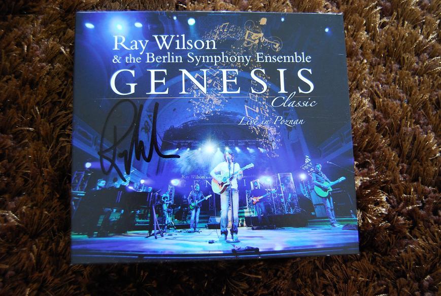 Ray Wilson-Genesis Classic Live-2CD+DVD  Autograf!