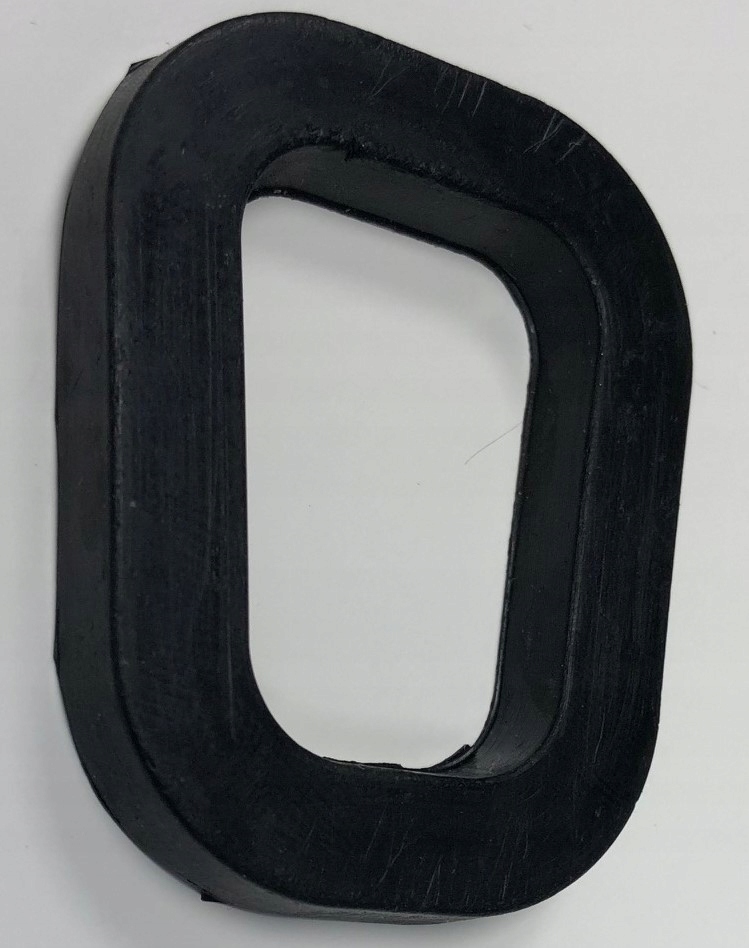 Прокладка крышки канистры для бензина 20л. Резинки для канистры. Прокладка для крышки канистры 20 литров. Резиновое уплотнение для канистры. Резиновая прокладка для канистры.