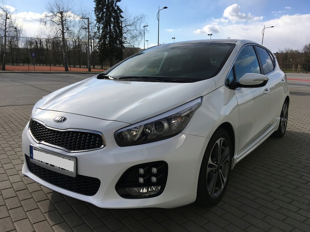 Kia Ceed II GT Line 18R 1.6CRDi 136KM BIAŁA PERŁA