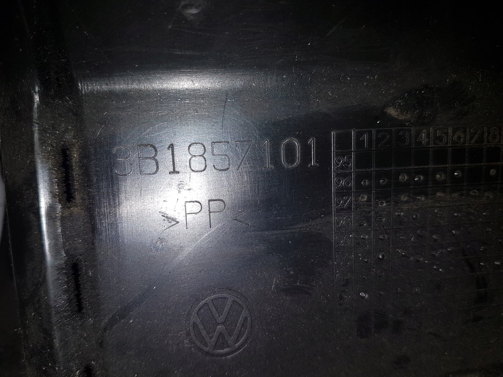 Купить Перчаточный ящик пассажира EU VW Passat B5 FL 3B1857101: отзывы, фото, характеристики в интерне-магазине Aredi.ru