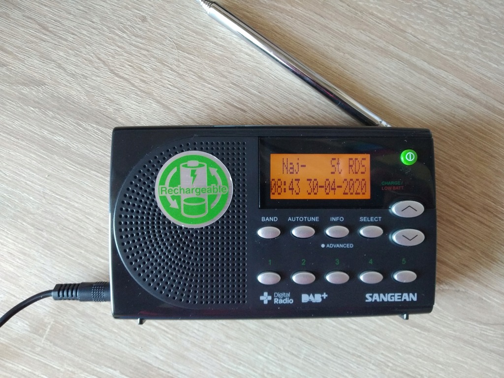 Sangean DPR-65 radio Czarny