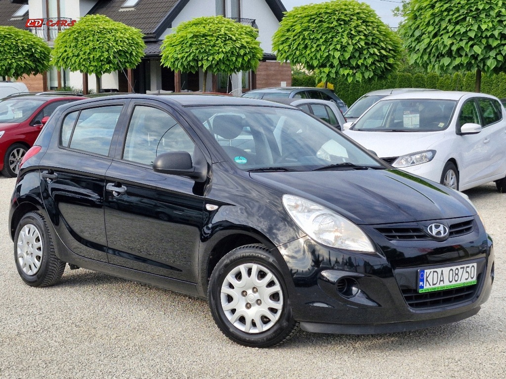 Hyundai i20 Sliczny 1.3 benzyna zarejestrowany faktura bezwypadkowy orygin