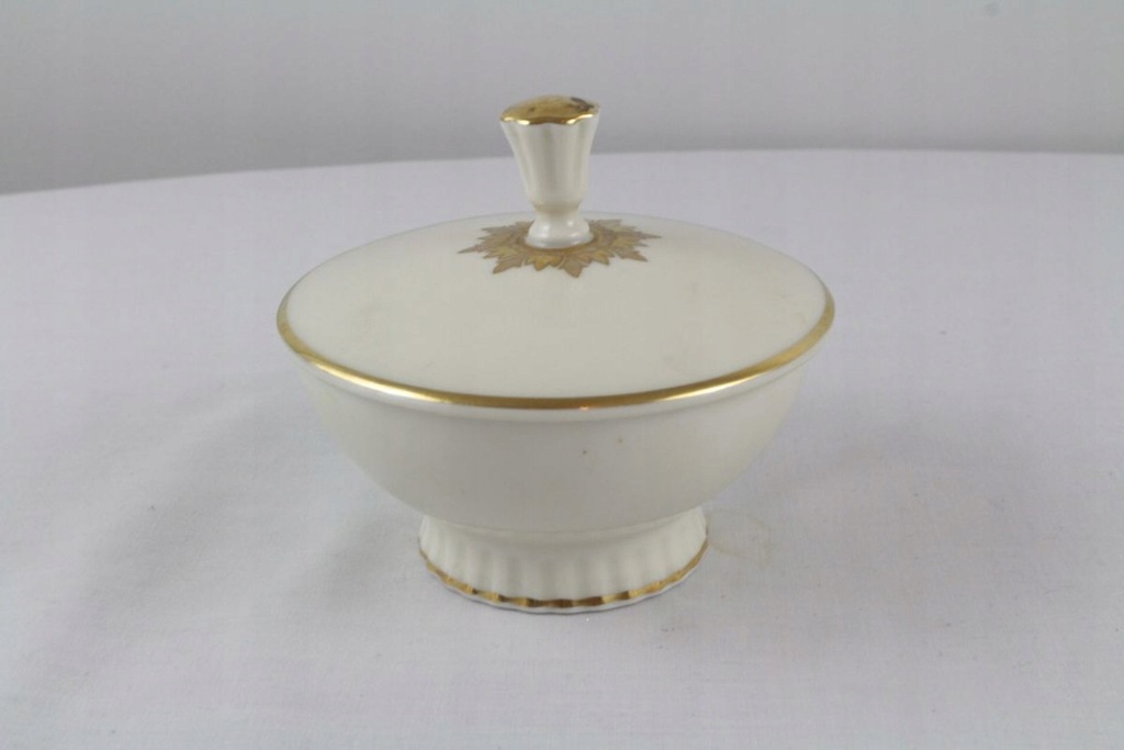 Sorau - mały pojemnik, cukierniczka