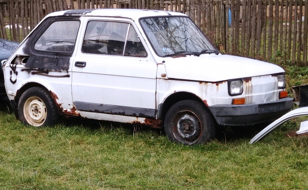 FIAT 126 P SPRZEDAM W CAŁOSCI NA CZESCI