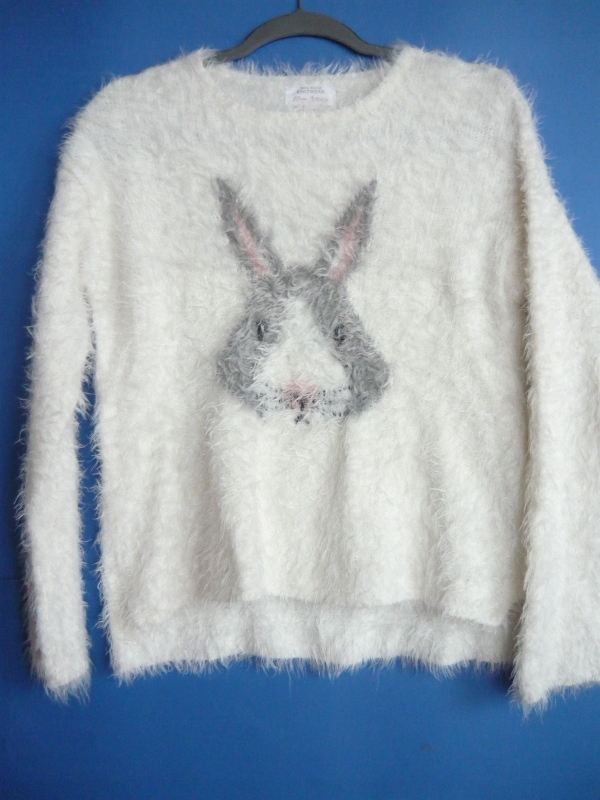 753*ZARA*mieciutki sweterek z królikiem*13-14LAT