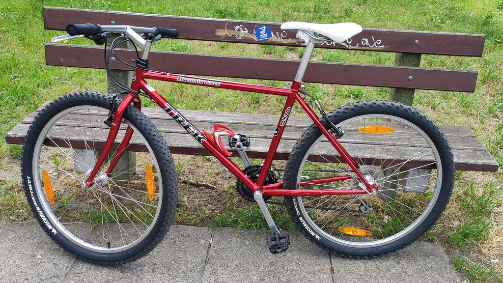 Rower TREK 820 Mountain Track 26 12 6 kg 9518527741