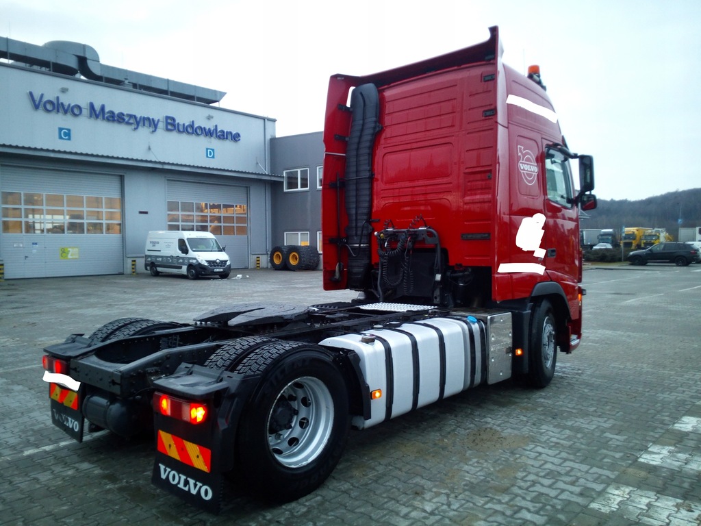 Купить VOLVO FH13 /460/EEV + ТАКЖЕ ОТДЕЛЬНЫЙ КОМПЛЕКТ WIELTON: отзывы, фото, характеристики в интерне-магазине Aredi.ru