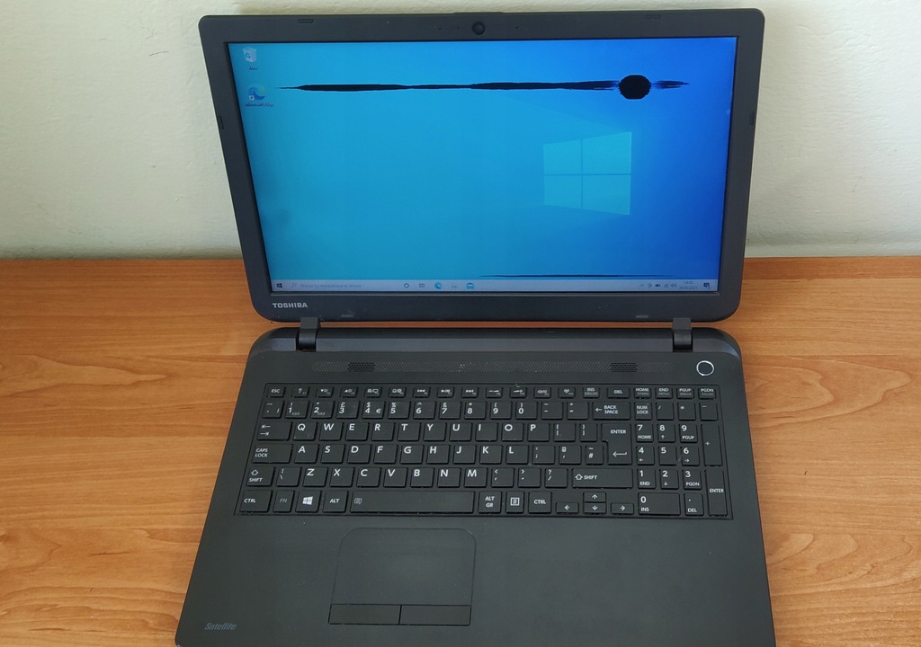 TOSHIBA SATELLITE C50-B-189, 750 GB, WIN 10, opis