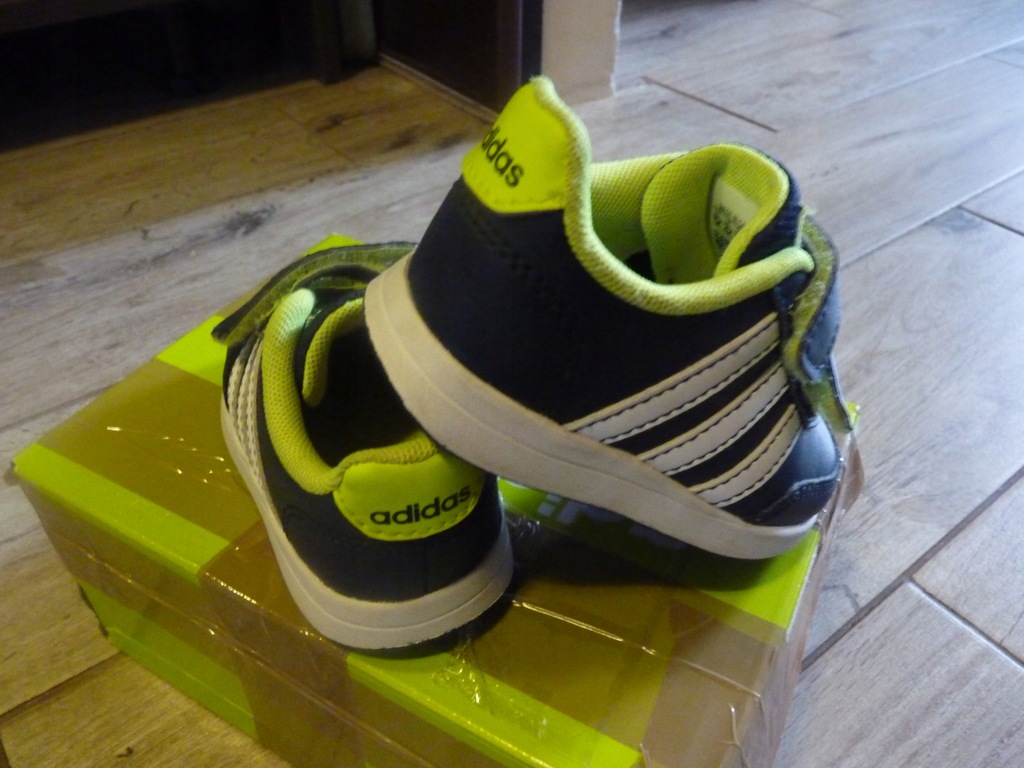 Buciki Adidas r.20