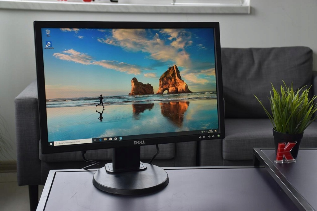 Купить Монитор DELL E228WFPc 22 дюйма, 1680 x 1050 отзывы, фото и