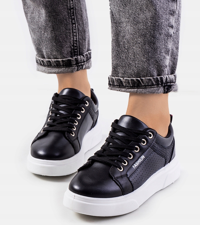 Czarne sneakersy na grubej podeszwie Luizjana 17648 rozmiar 37