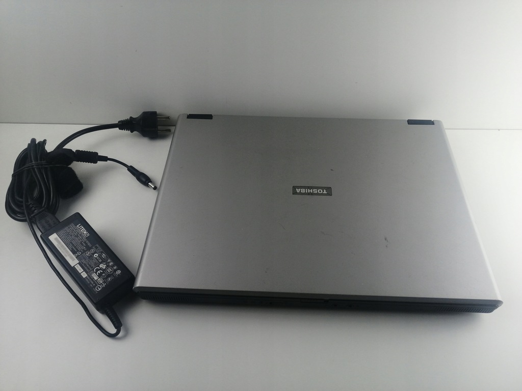 Laptop Toshiba L30-134 15,4 " Intel Celeron M 1 GB