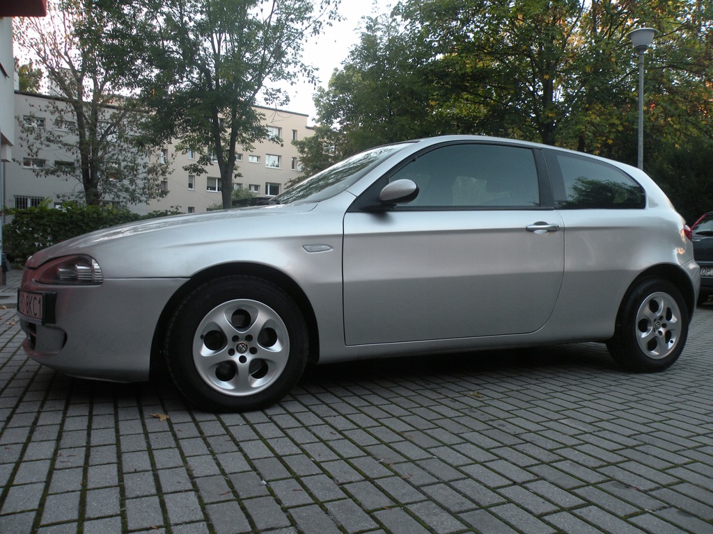 Купить ALFA ROMEO 147 (937) 1.9 JTDM 16V 150 л.с. Хэтчбек: отзывы, фото, характеристики в интерне-магазине Aredi.ru