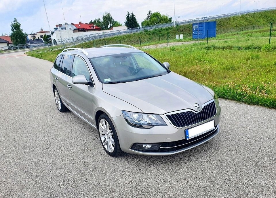 Купить Skoda Superb 2.0 TDI 170 л.с. 2014 W-WA: отзывы, фото, характеристики в интерне-магазине Aredi.ru