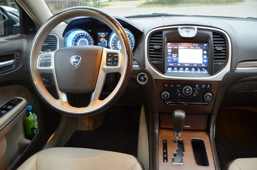 Купить LANCIA THEMA 3.0 D 239 л.с. 51 500 км в отличном состоянии: отзывы, фото, характеристики в интерне-магазине Aredi.ru