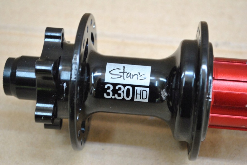 STAN'S 3.30 HD piasta tył 142x12 mm Shimano 32H 7677071743