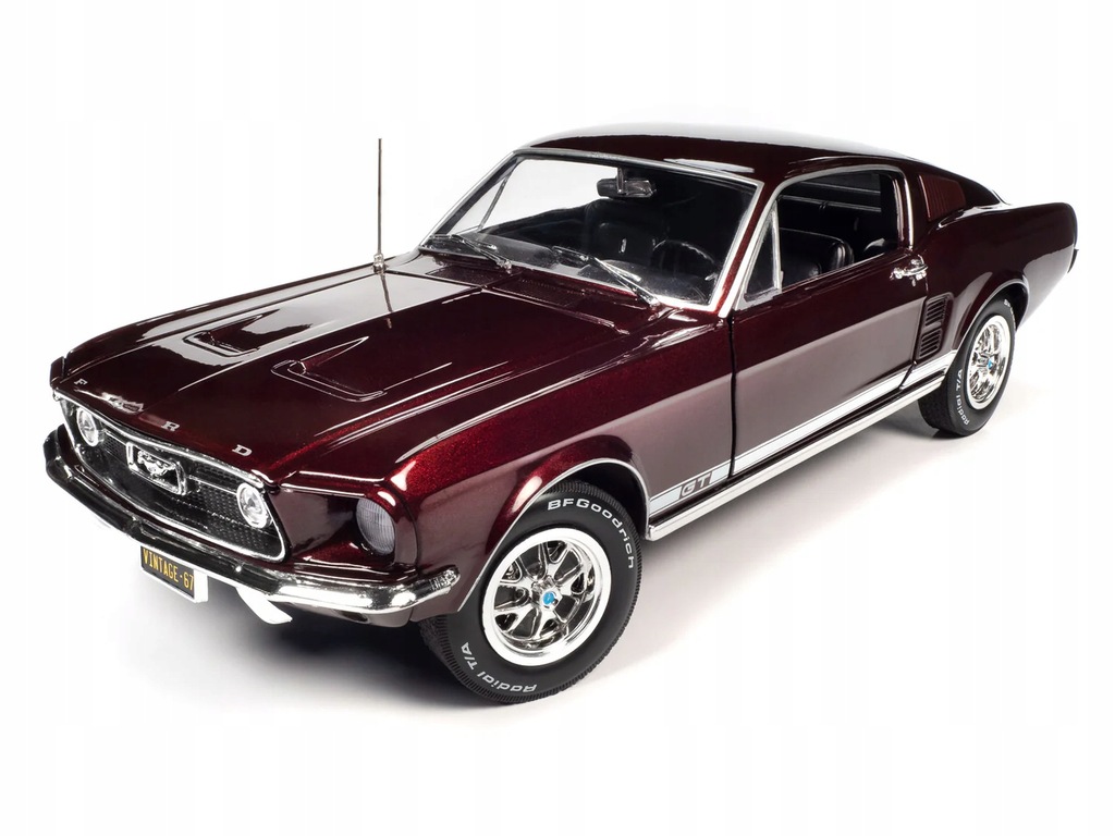 AUTO WORLD 1967 FORD MUSTANG GT 2+2 Coupe Code X Vintage Burgundy 1:18