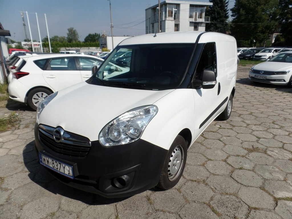 Opel Combo Van1.3 CDTI L1H1 Furgon WW837YJ
