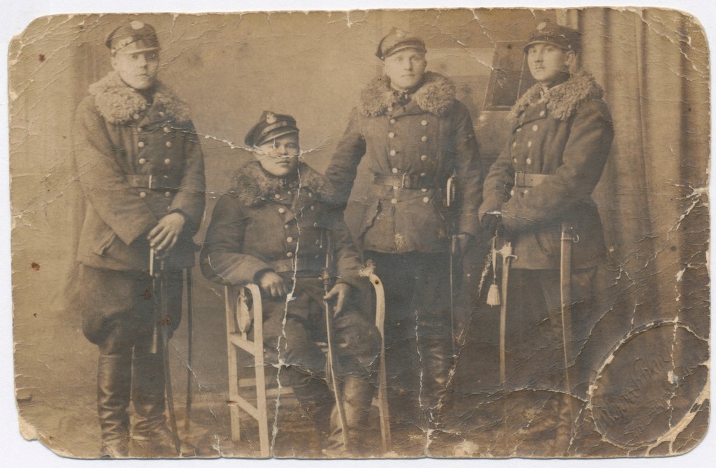 Ułani z szablami 3 Pułk Ułanów Tarnowskie Góry 1925 r. (2803)