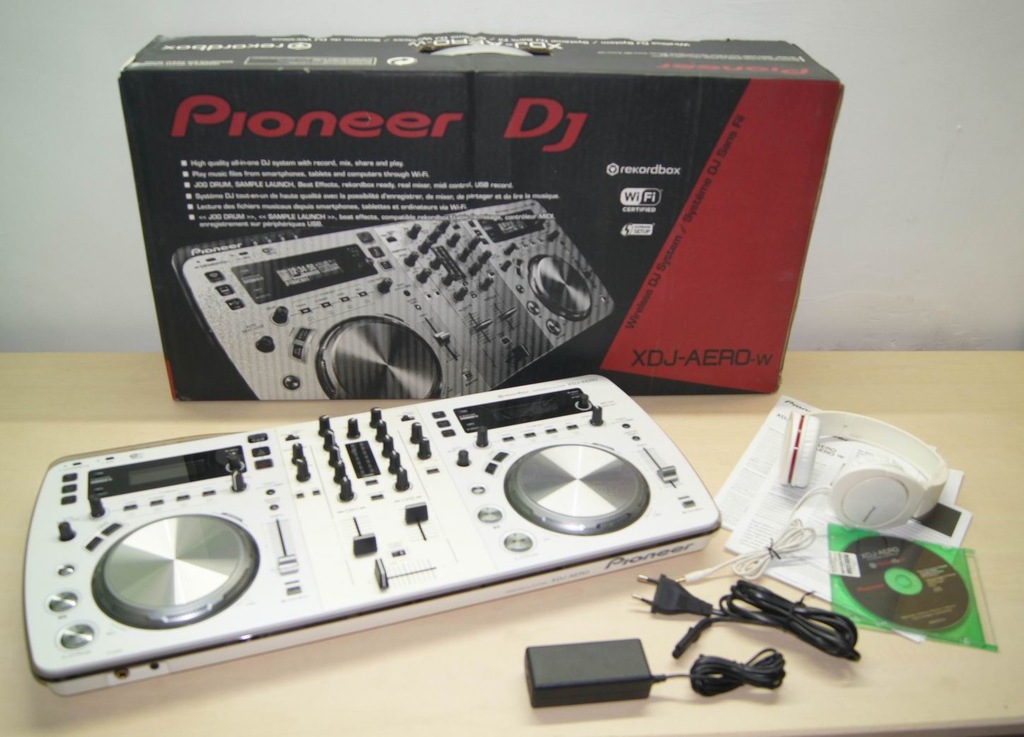 Pioneer XDJ-AERO ____ konsoleta dla DJ-a z WI-FI !