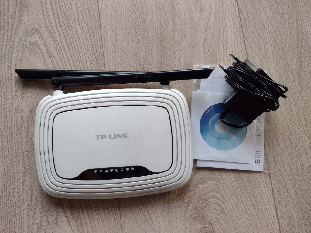 Router TP-Link TL-WR841N