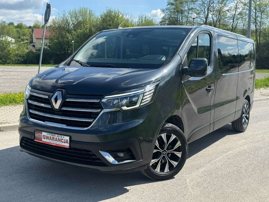 Renault Trafic 2.0 DCI 150 KM Kamera LED Nawiewy Long