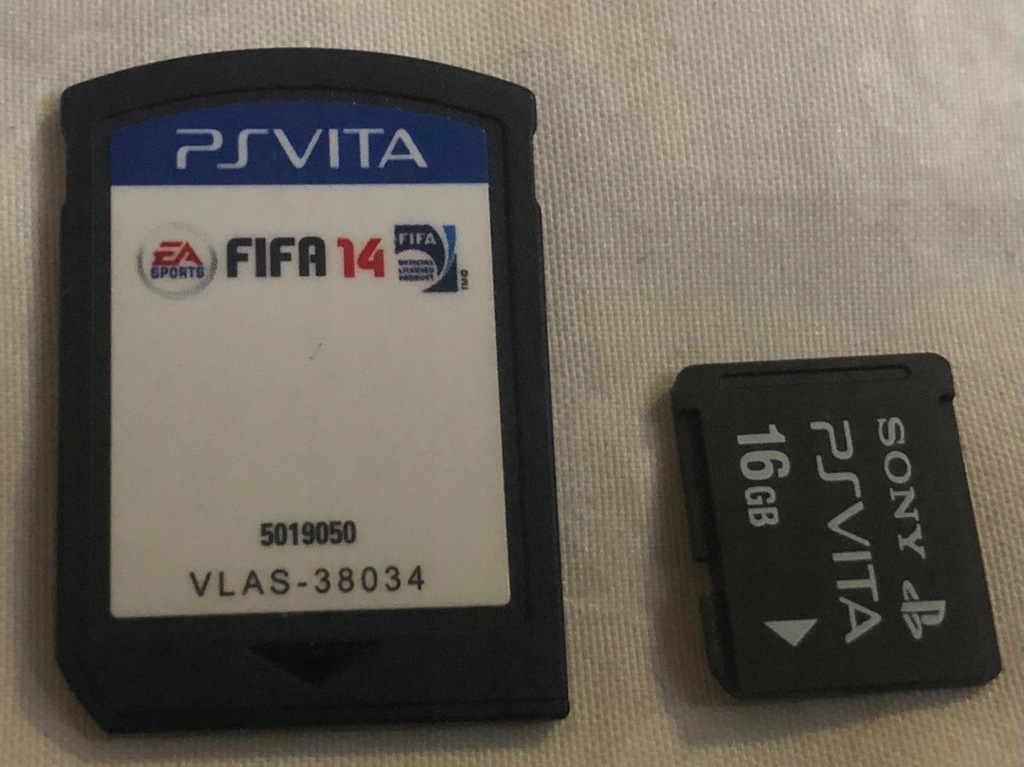 Karta pamięci 16GB Playstation Vita + fifa 14