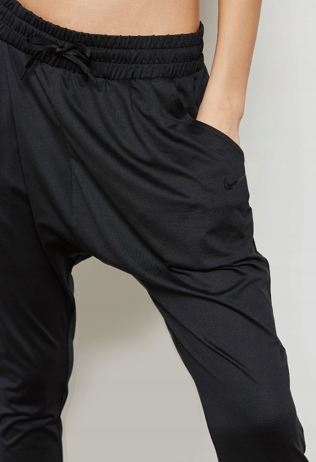 Nike flow lux loose fit online
