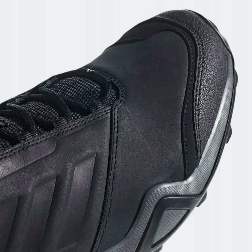 uptempo black white
