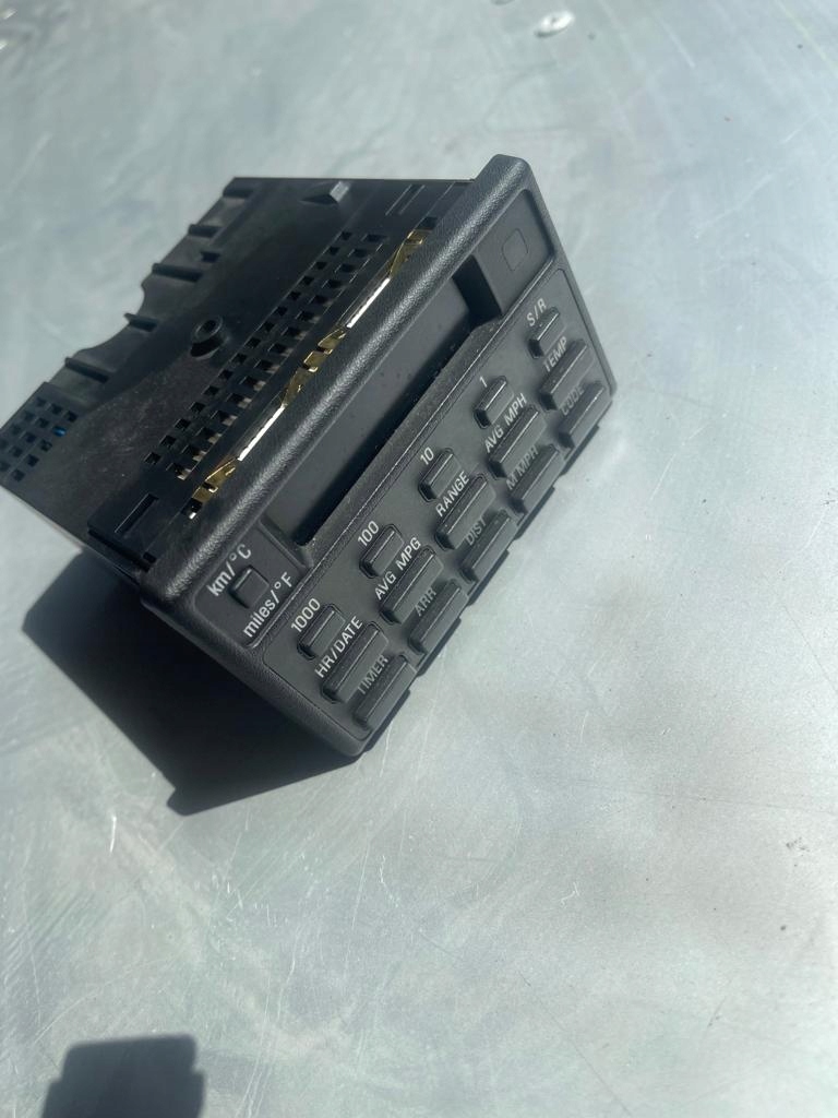 KOMPUTER POKŁADOWY OBC BMW E32 E34 8351055