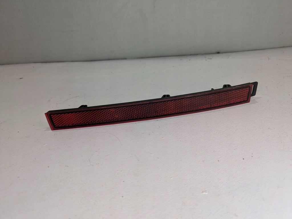 Volkswagen Tiguan Tył strona prawa Odblask lampy tylnej 5NA945106B