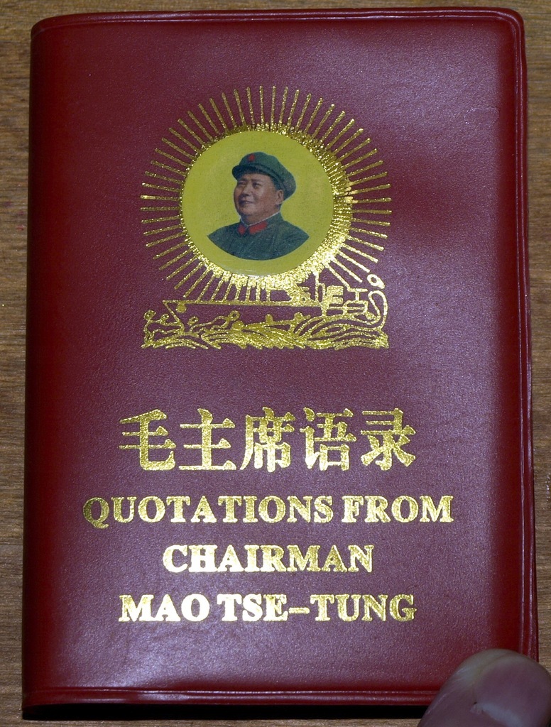 słynna czerwona książeczka Mao ilustrowna