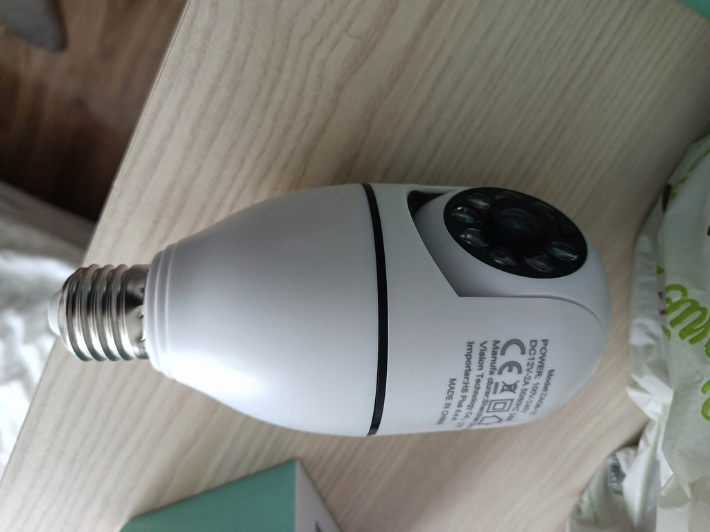 Kamera żarówką 360stopni WiFi Bulbcam zaq812 nowa 13496674309