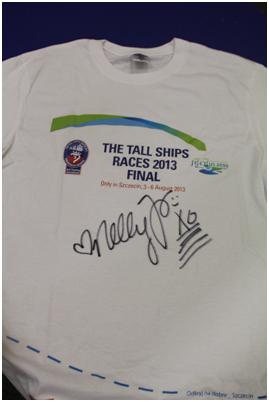 Koszulka TTSR 2013 z podpisem Nelly Furtado