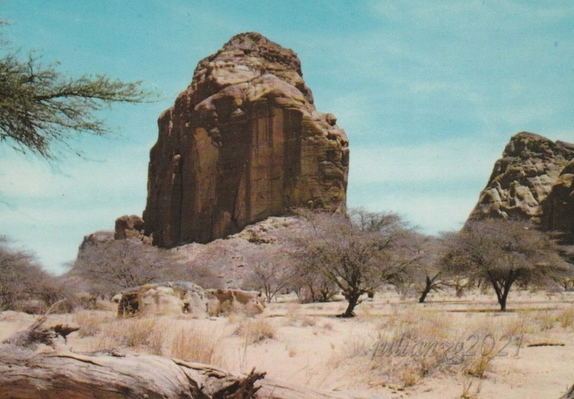 CZAd - Paysage du Sahel dans l'Ennedi ( UNESCO )